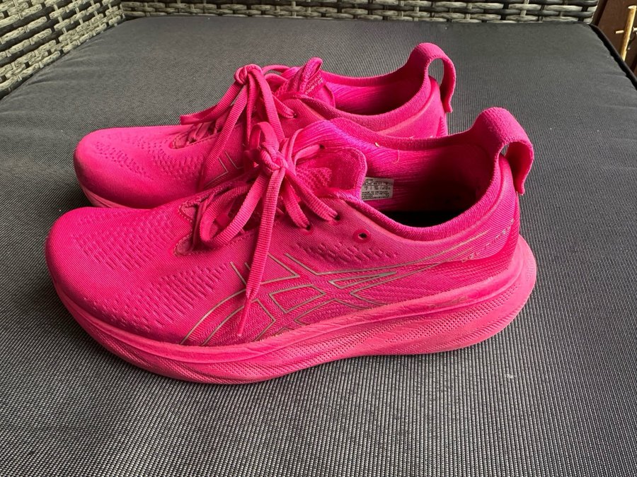 Asics Gel-Nimbus 25, Rosa, Storlek 40.5