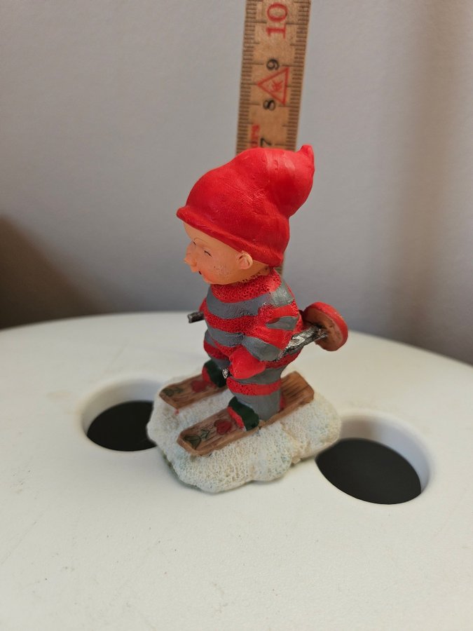 Kort auktion .tomte nisse från Pobra