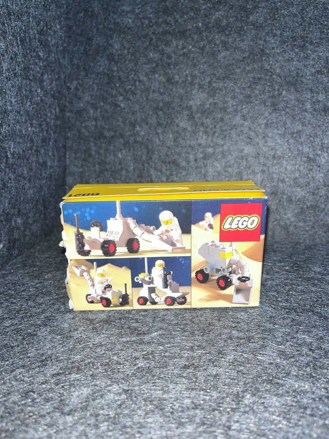 Lego 6821 100% complete with box and manual.