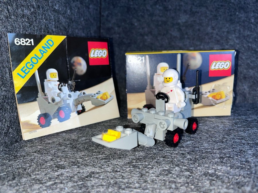 Lego 6821 100% complete with box and manual.