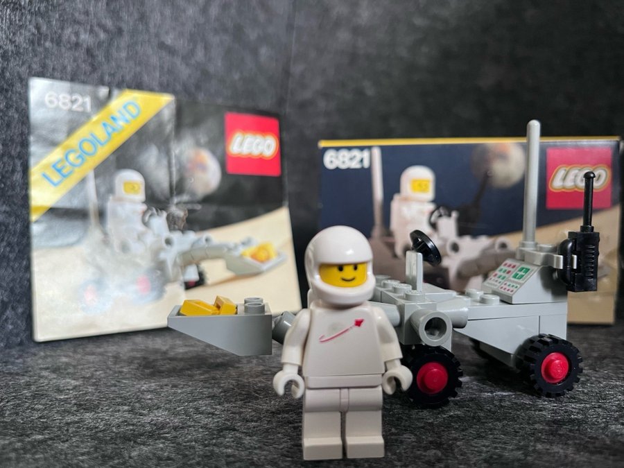 Lego 6821 100% complete with box and manual.