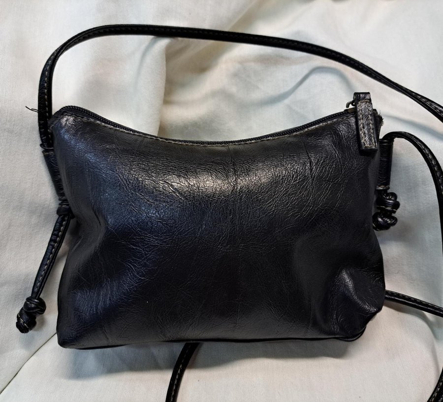 City Bag Purse Black Leather Crossbody/ Shoulder Bag Matties