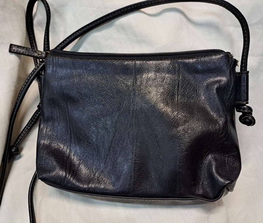 City Bag Purse Black Leather Crossbody/ Shoulder Bag Matties