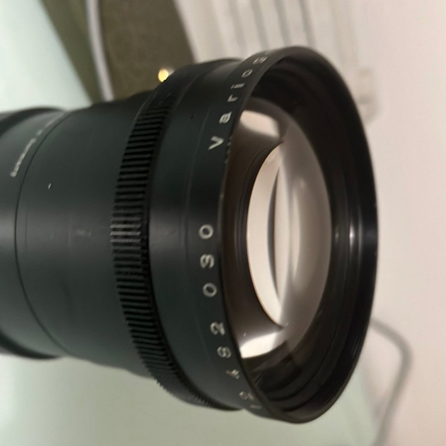 schneider kreuznach variogon 18-90mm f2