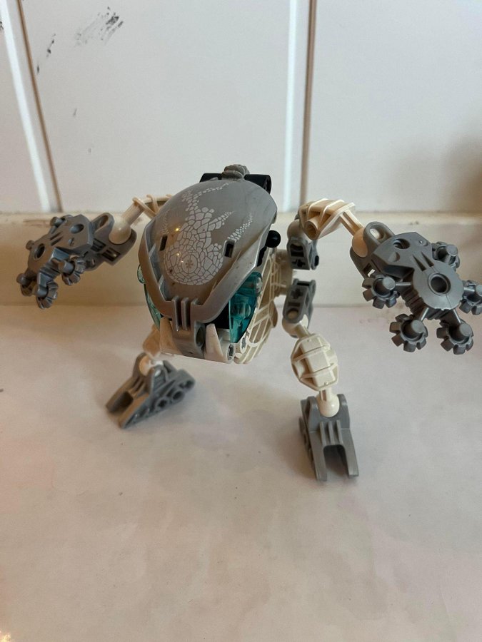 LEGO BIONICLE 8575 BOHROK-KAL KOHRAK-KAL