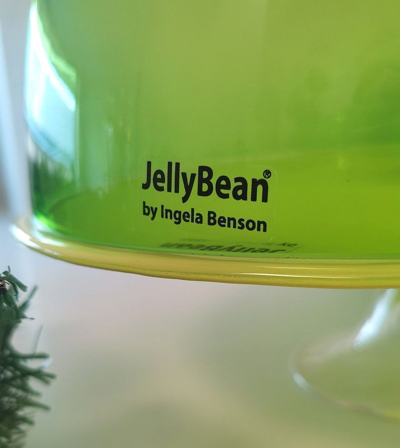 JELLY BEAN by Ingela Benson tårtfat med kupa grön jul julklapp tårta