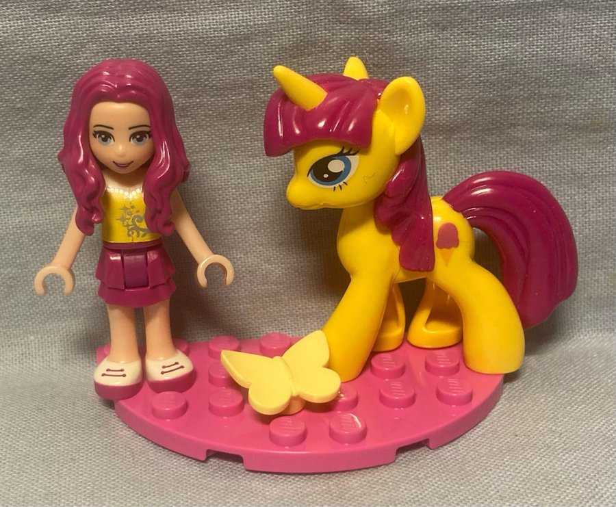 Lego Friends Flicka och Fjäril samt Ponny Häst Unicorn från My Little Pony