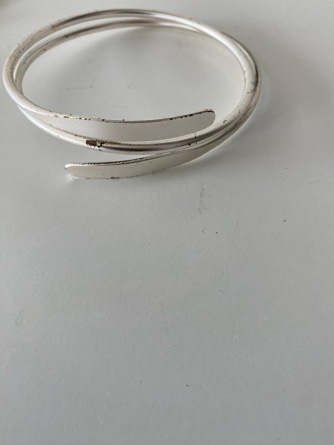 Halsband och armband