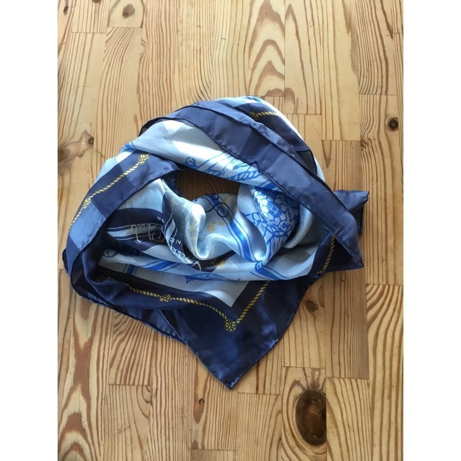 Scarf / sjal i siden/ silke / Sailing Club