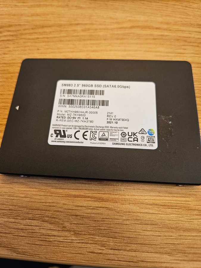 Samsung 960GB SSD (SATA6.0Gbps)