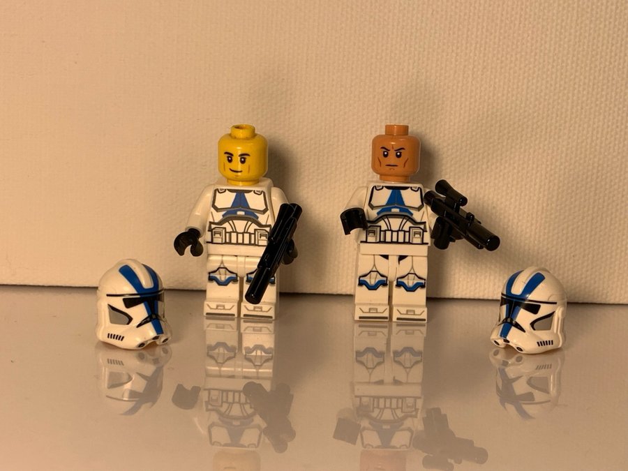 2 st LEGO Star Wars Clone Trooper figurer