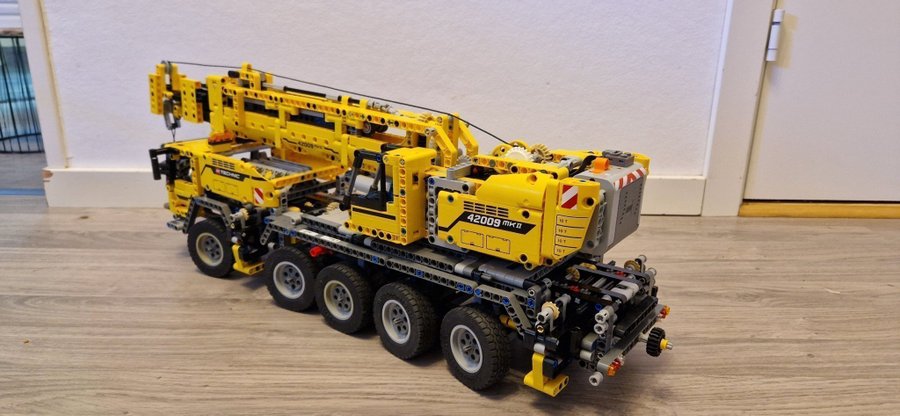 Lego technic 42009 mobile crane lyftkran