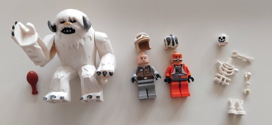 Lego Star Wars 8089 - Hoth Wampa Cave KOMPLETT