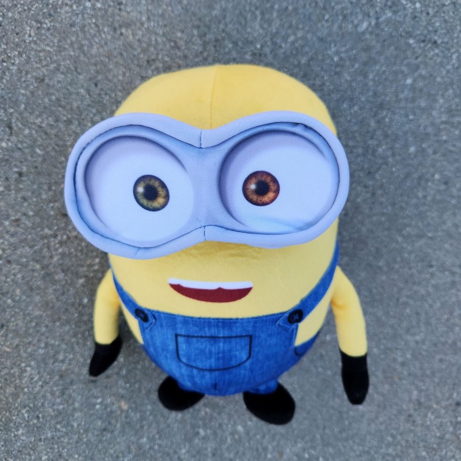 Universal Studios Despicable ME Minion Mayhem Bob