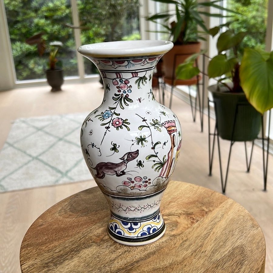 Barbados Portugal Vase hand painted