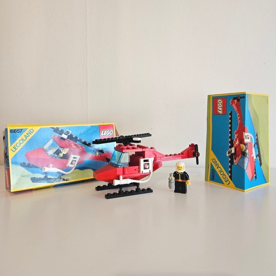 Vintage LEGO 6657 Fire Patrol Copter Complete + rare Box and Manual