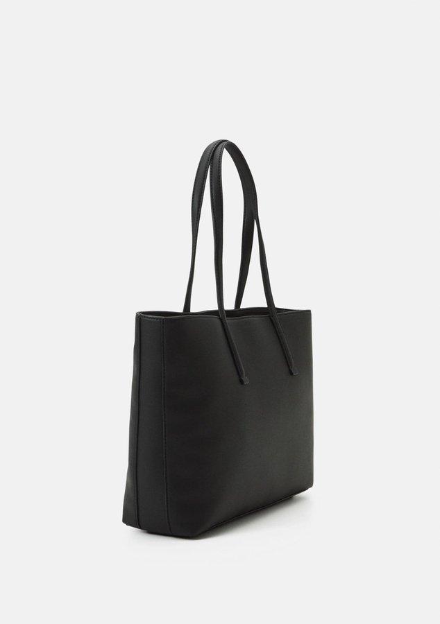 CALVIN KLEIN - MUST TOTE BAG + PLÅNBOK - Handväska och plånbok svart