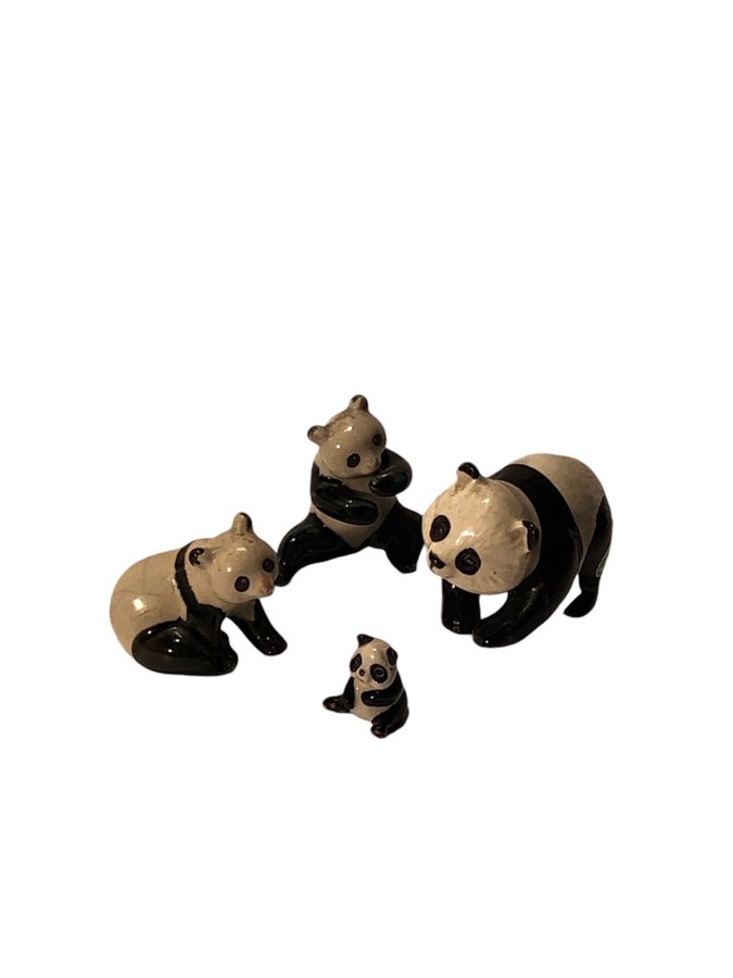 4 st Beswick Panda Figuriner