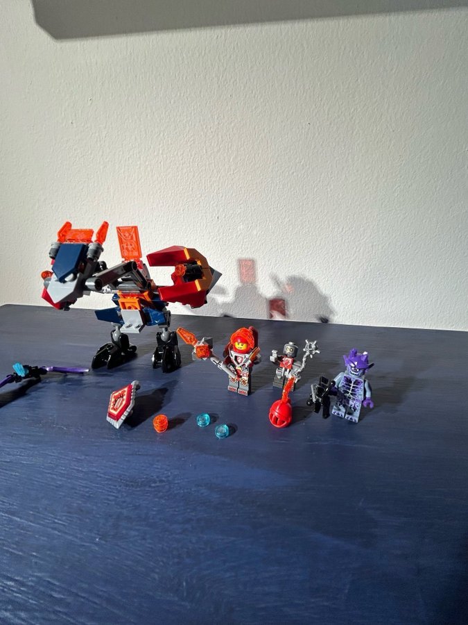 Lego Nexo Knights 70361 Macys botsläppardrake SÄLLSYNT!