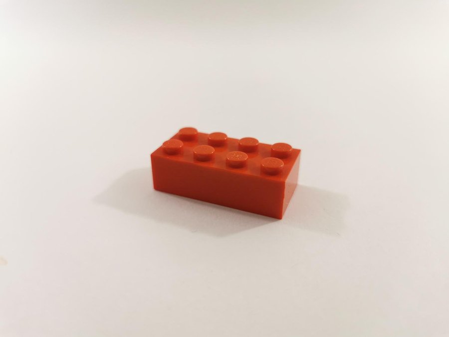 Lego - brick - bas - hög - 2x4 - part 3001 - röd