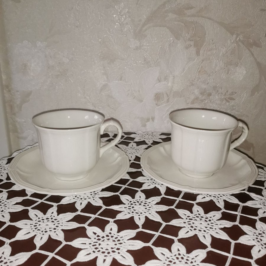 2 st Kaffekoppar / Tekoppar / Koppar / med fat / Villeroy  Boch / Manoir