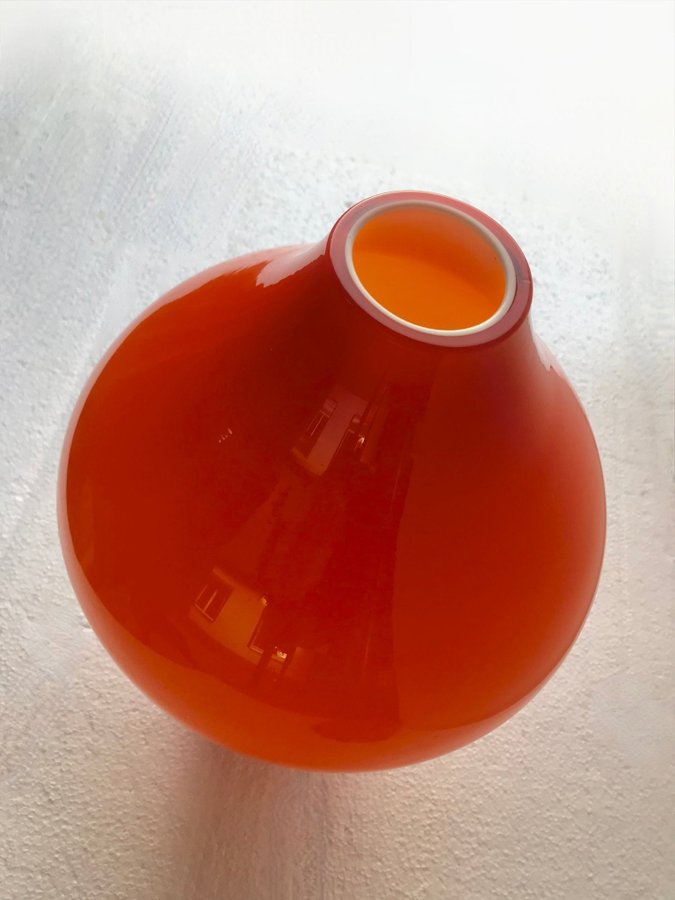 Space Age size XL / Orange skulptur i glas / Super-Retro!