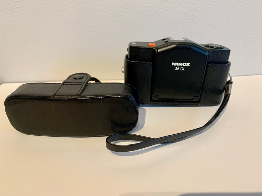 Minox 35GL med beredskapsväska