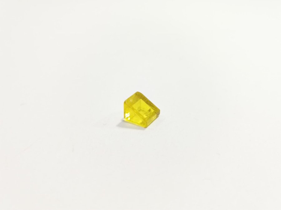 Lego - transparent - tile - slope - 1x1 1/3 - part 54200 - gul (trans yellow)