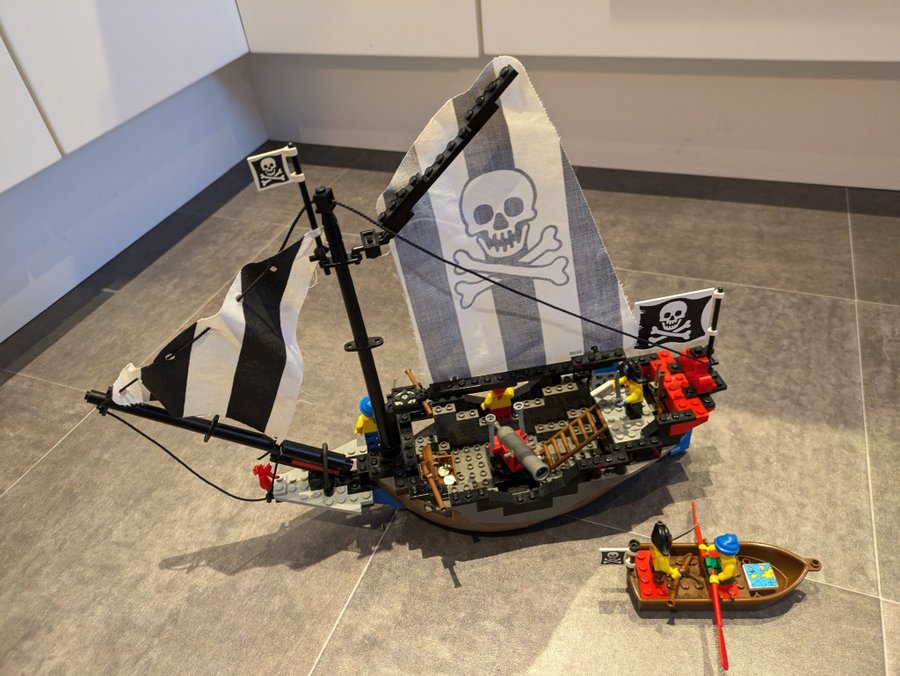 Lego Piratskepp 6268 Renegade Runner Pirater Pirates