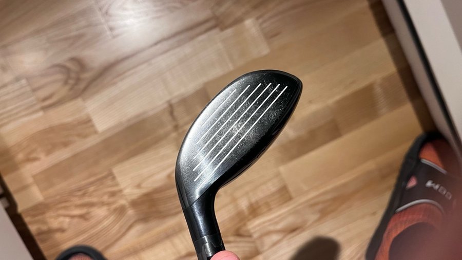 Titleist 910 f spoon 15 grader