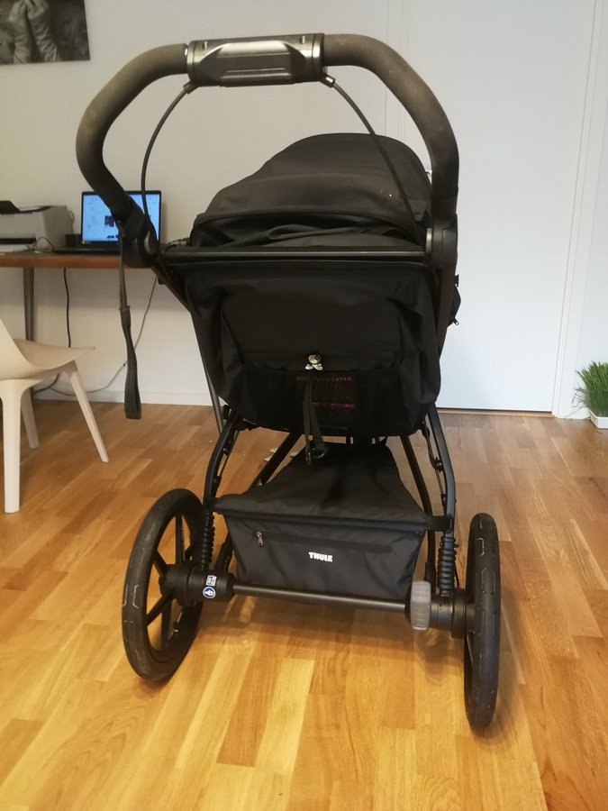 Thule Urban Glide3 joggingvagn Black barnvagn