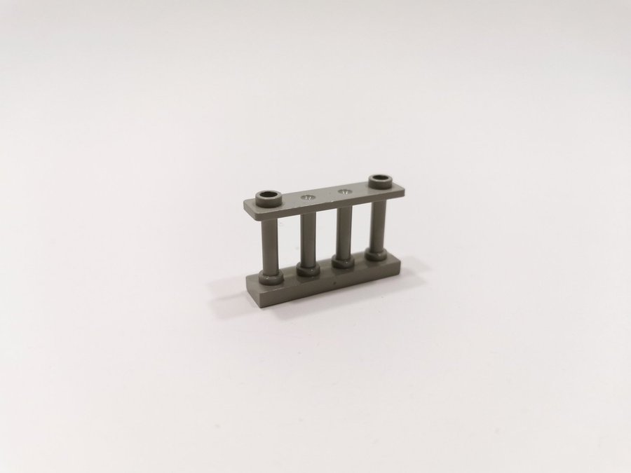 Lego - staket - fence - 1x4x2 - part 30055 - ljusgrå (old light gray)