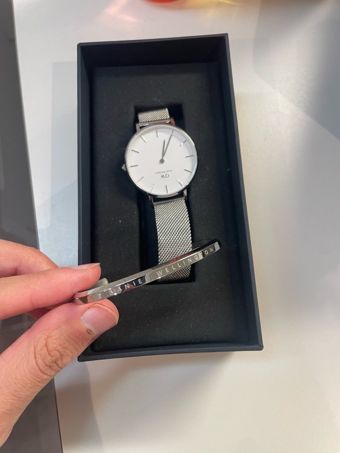 Daniel Wellington Damklocka med armband