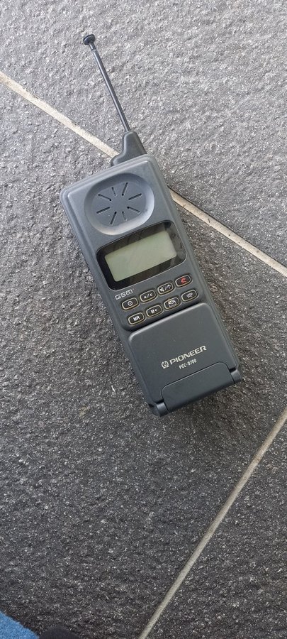 Pioneer PCC-D700 - Mobiltelefon mobil retro 1990-tal