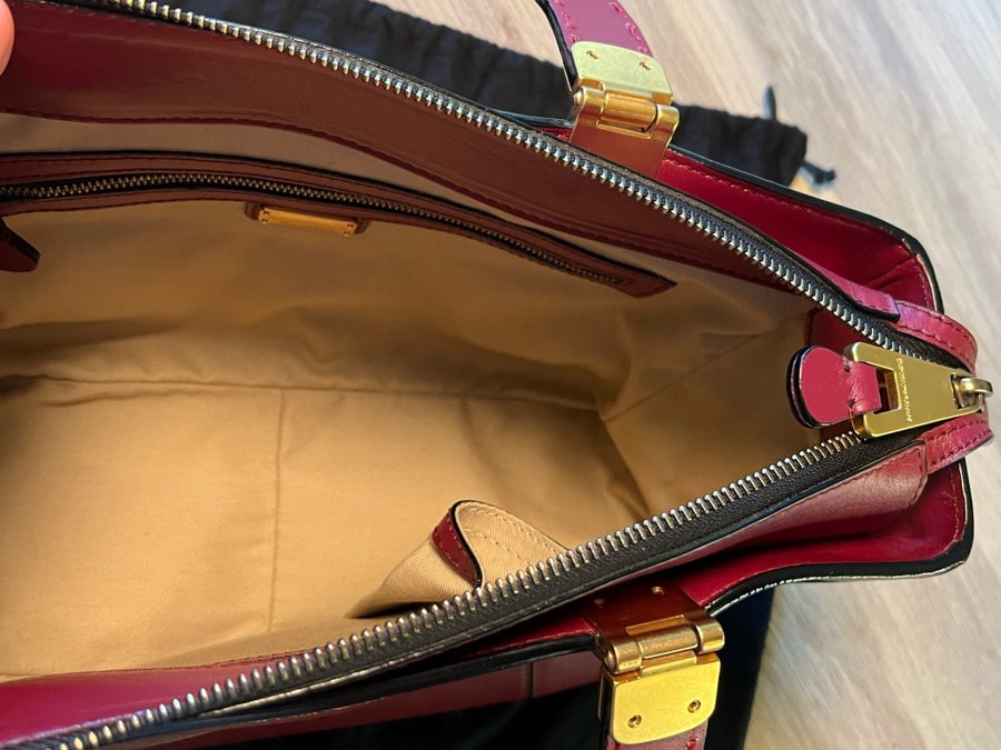 EMPORIO ARMANI EXKLUSIV BAG VÄSKA ÄKTA LÄDER SKINN ITALY