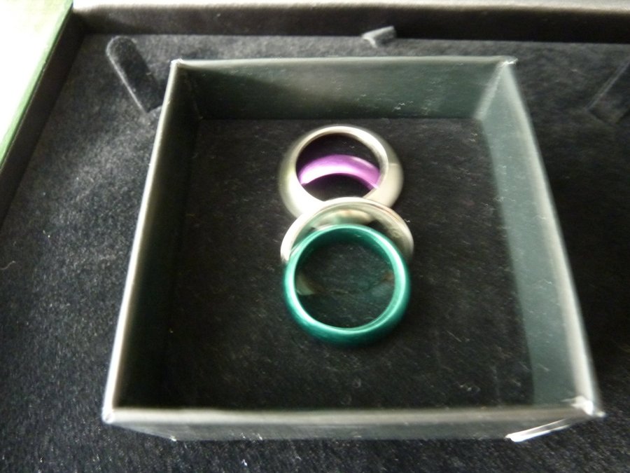 Annorlunda ring 4 pack turkos lila stål silv design BREIL finaste skick present