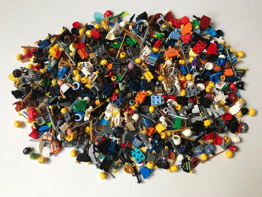 LEGO Minifigurer 470gram - Stor samling - JULKLAPPSTIPS