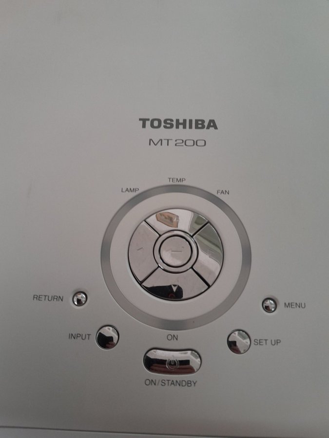 Toshiba MT200 Projektor