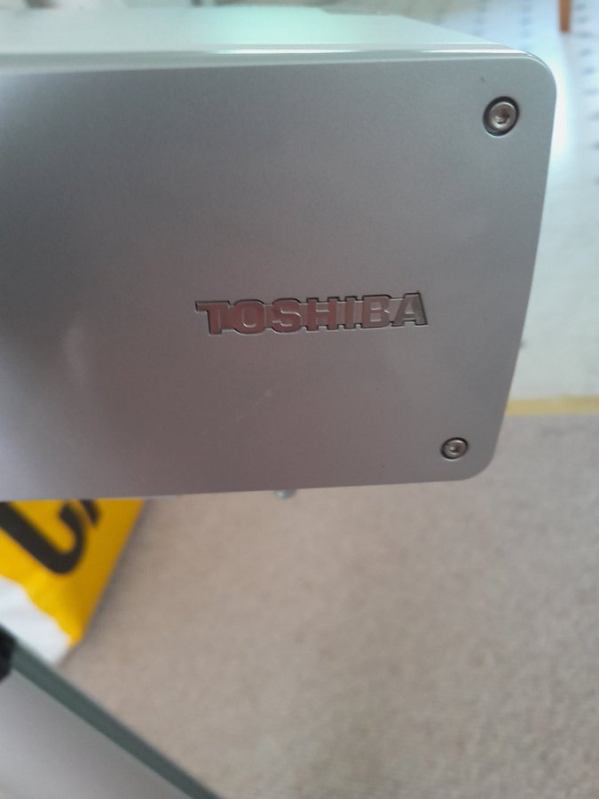 Toshiba MT200 Projektor