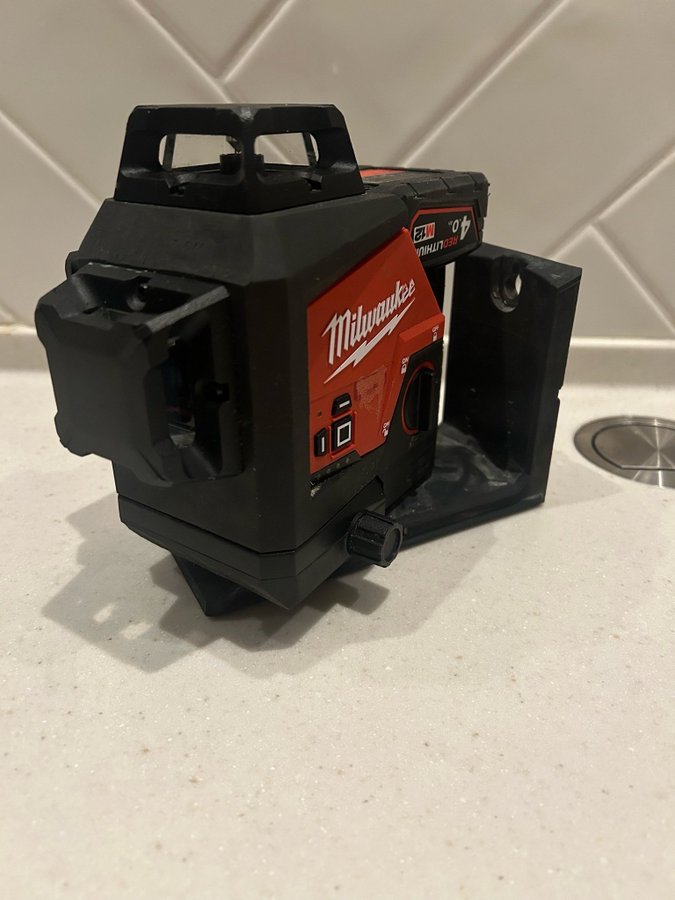 Milwaukee m12 3PL laser