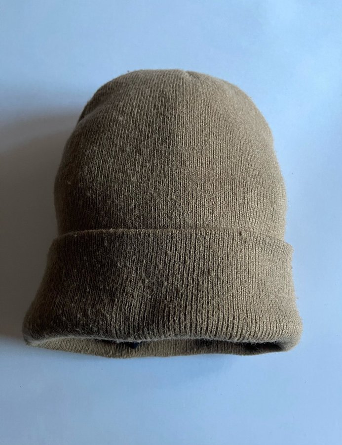 UHA silk lined beanie beige mössa