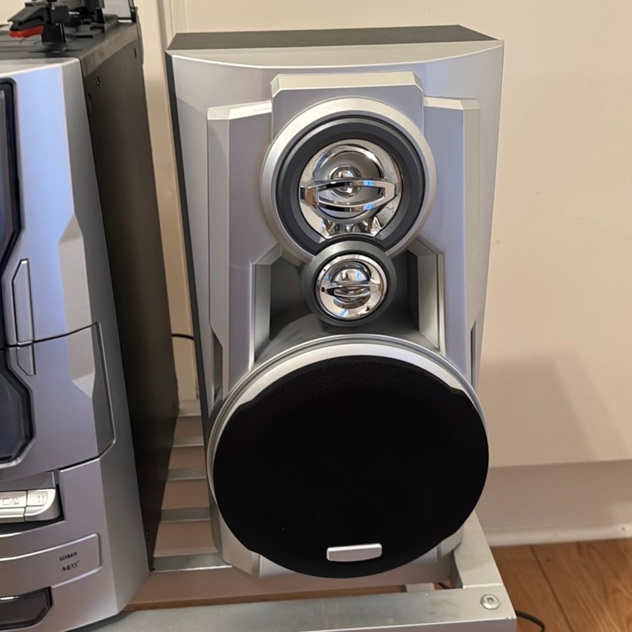 Stereo Mini HiFi System med CD-spelare