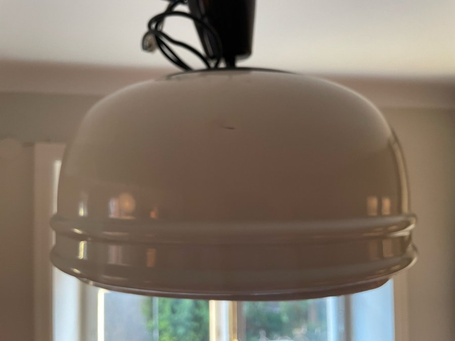 Taklampa vit 80-tal (IKEA)