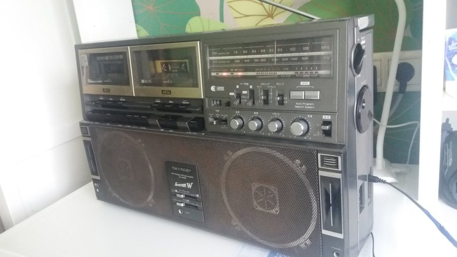 SHARP GF 818 SB FM stereo /AM radio cassette.