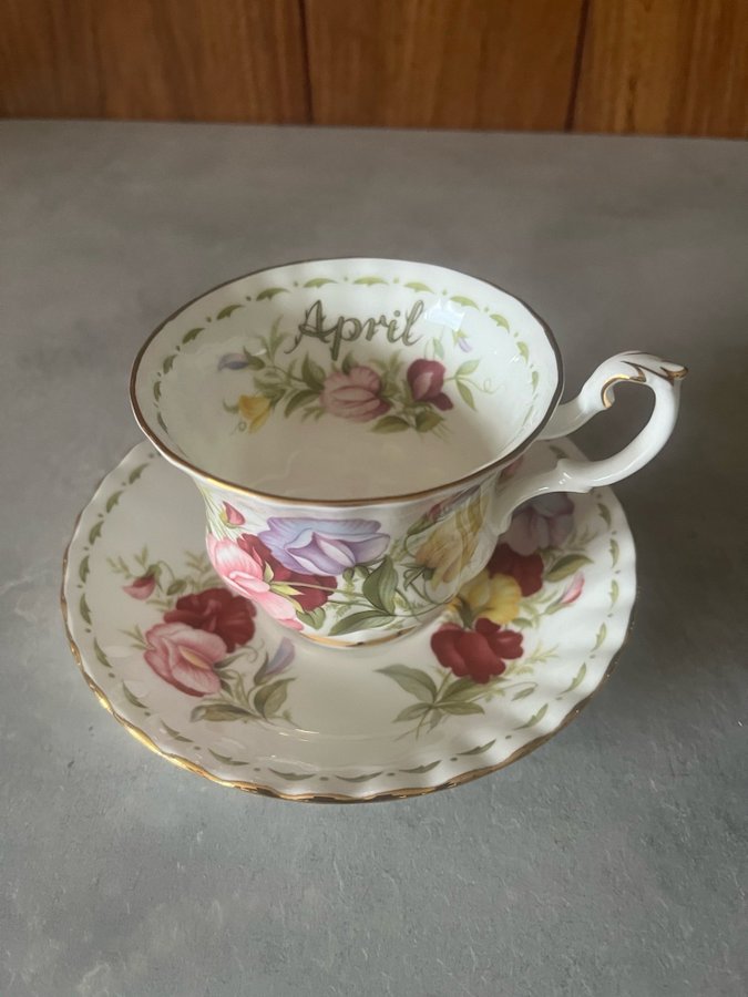 Royal Albert April Teekopp  Fat