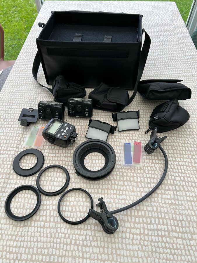 Nikon R1C1 - Macroblixt kit