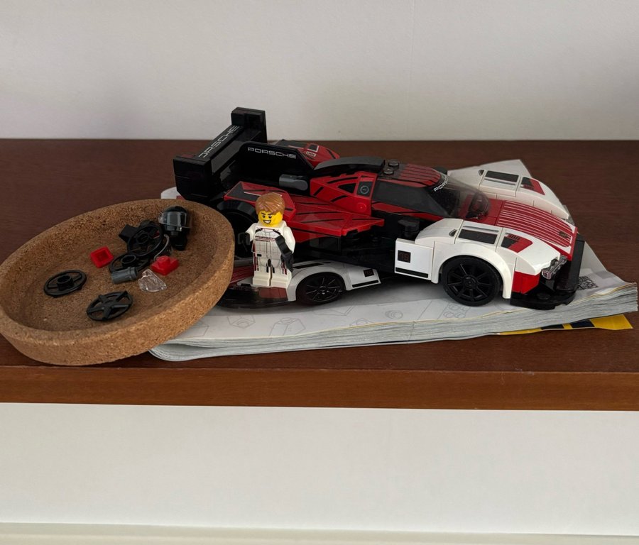 LEGO Speed Champions Porsche 963 Komplett utan kartong