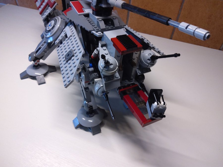 Lego Star Wars 7675 AT-TE