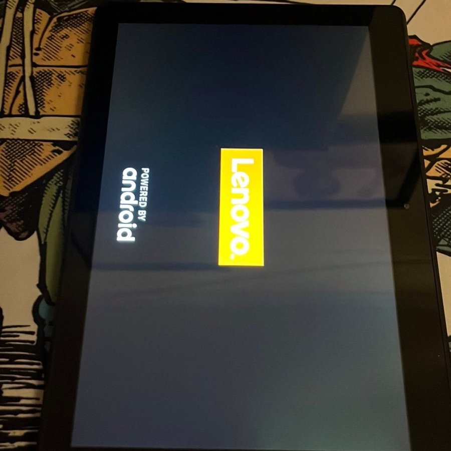 Lenovo TB-X104F äldre surfplatta