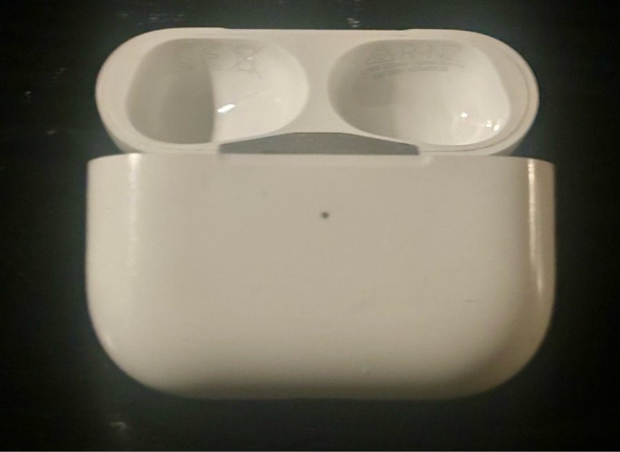 Apple AirPods (2:a generationen) laddningsetui